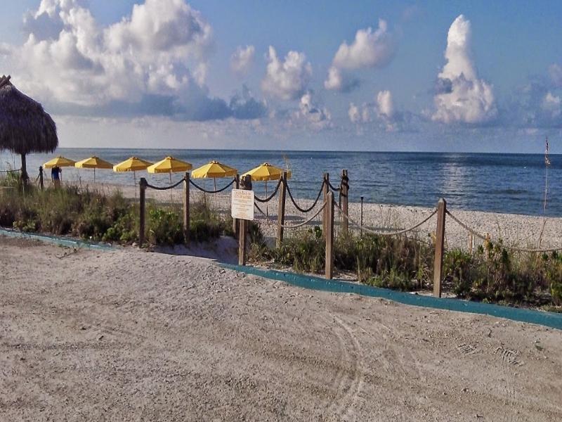 Sunset Beach Inn Sanibel Buitenkant foto